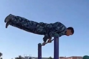 欧宝体育官方-关于上海久事训练开放日，关键时刻强势反弹引欢呼，意甲在即，心理建设被强调的信息-欧宝体育官方