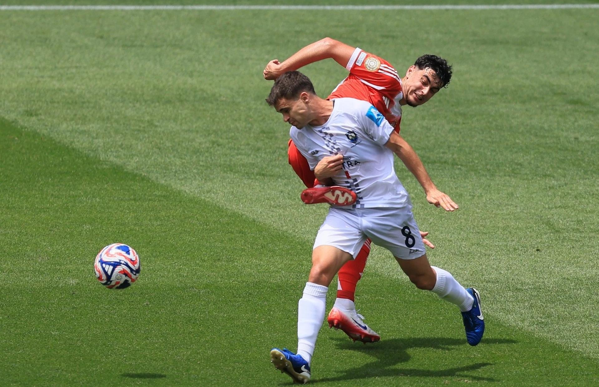 拜仁慕尼黑迎欧联关键赛；今晚扳平良机；引发热议；控场能力受关注的简单介绍